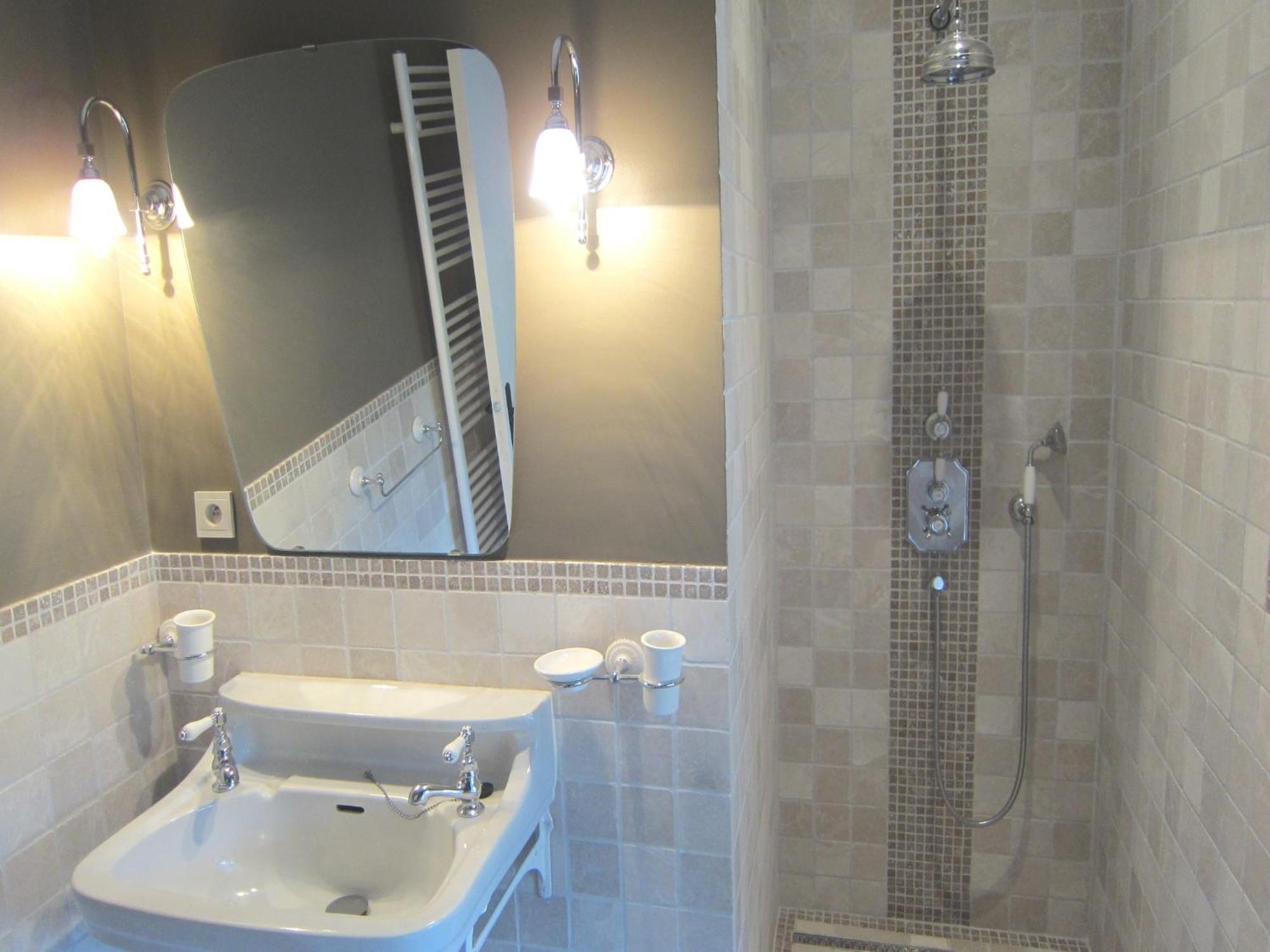 Delightful Castle In Bastogne With Bubble Bath Villa Екстериор снимка