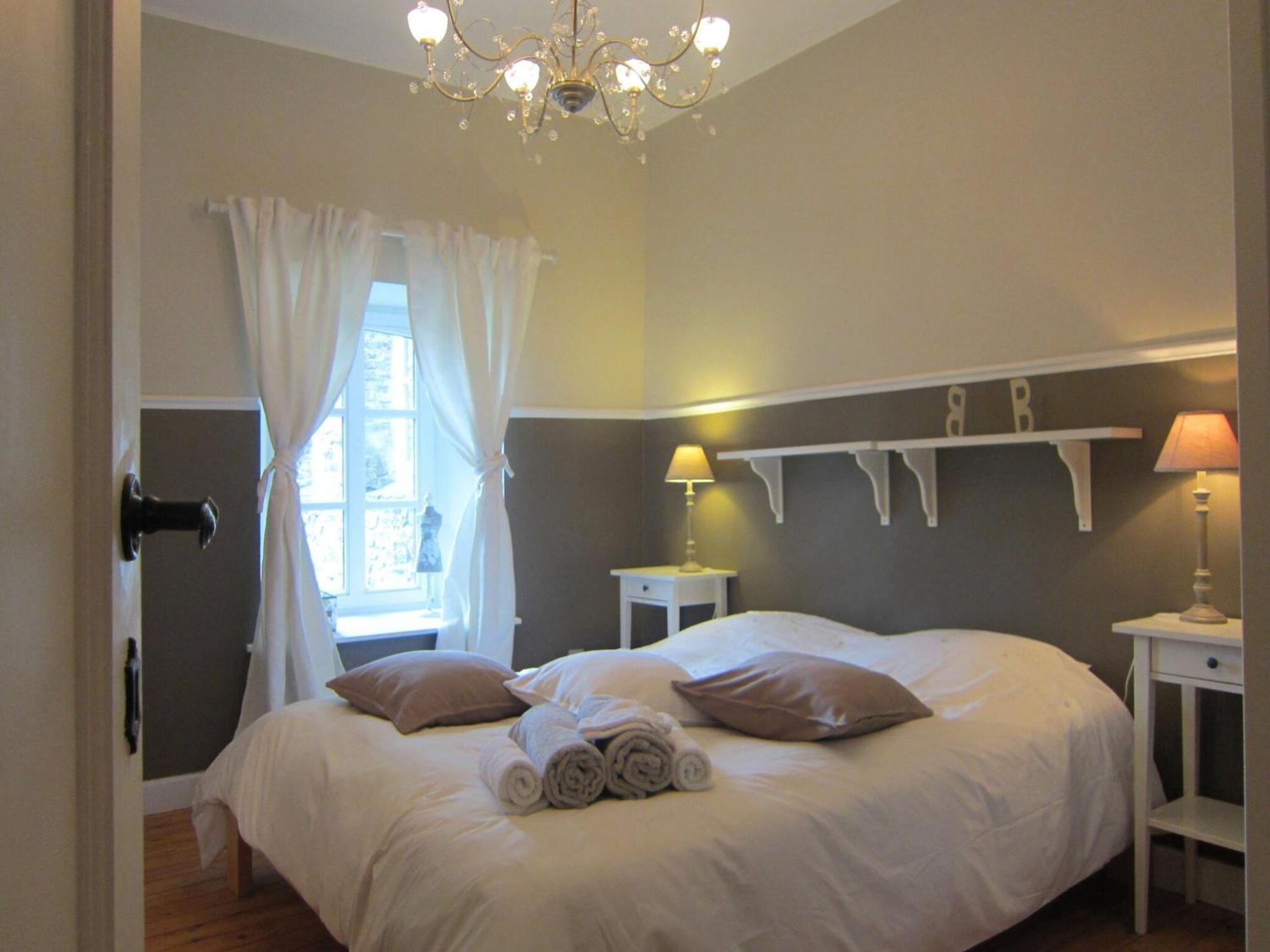 Delightful Castle In Bastogne With Bubble Bath Villa Екстериор снимка