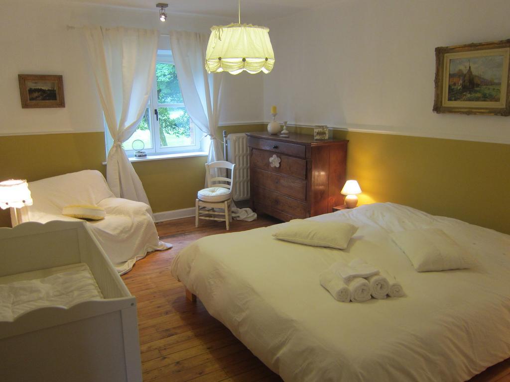 Delightful Castle In Bastogne With Bubble Bath Villa Екстериор снимка